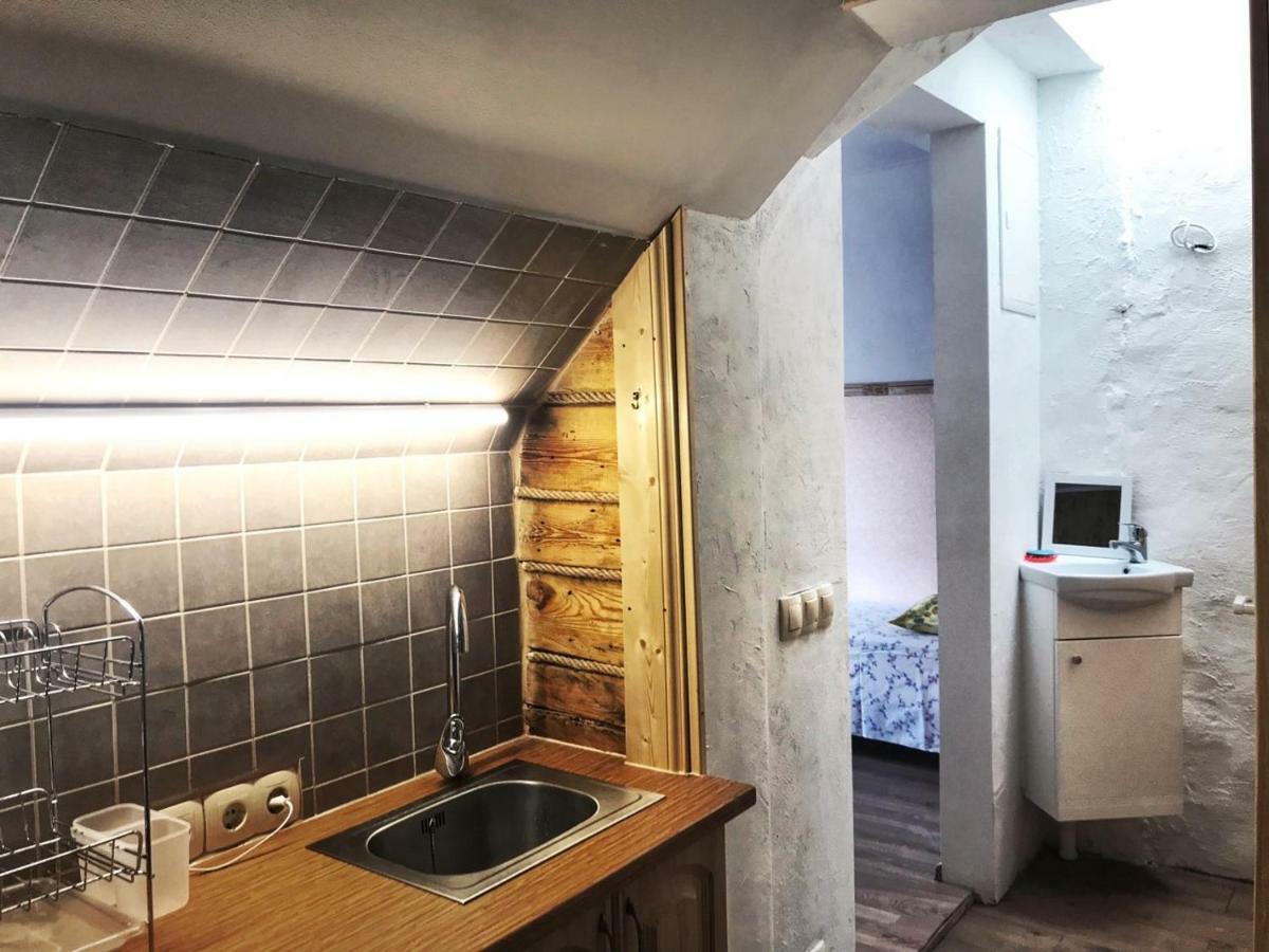 Apartment Riia 141 *